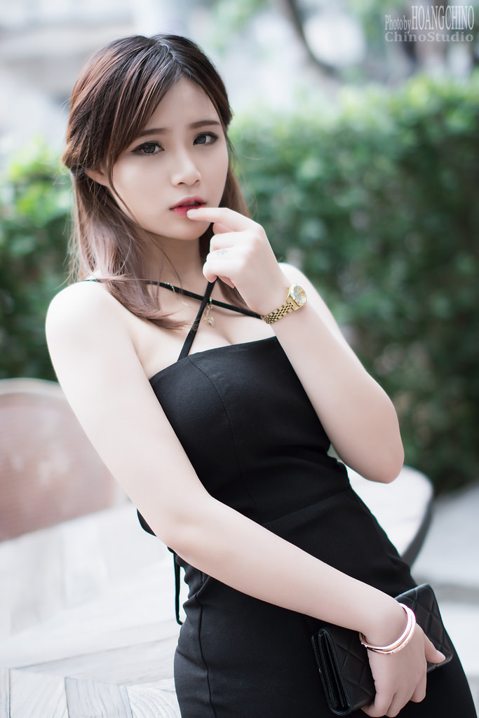 入赘山村一四女供待一夫